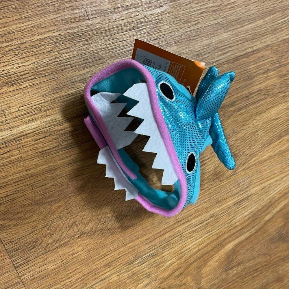Shark Cat mask new with tags